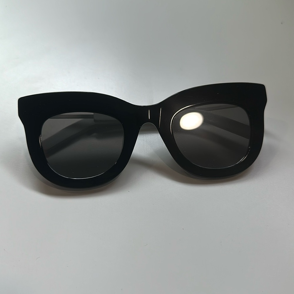Vera Wang sunglasses